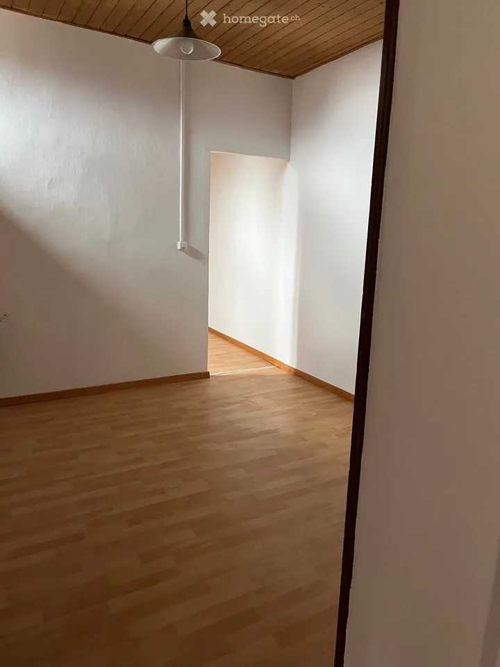 Affittasi appartamento 3 locali ad Arogno 1000fr