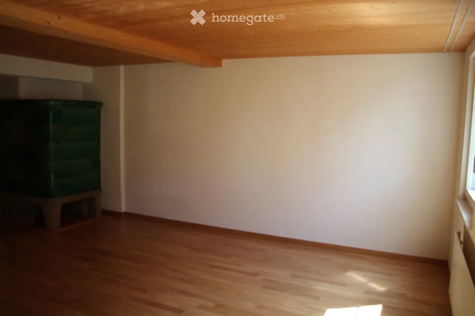 Helle 2.5-Zimmer-Wohnung in Oberwil b. Zug – sofort verfügbar