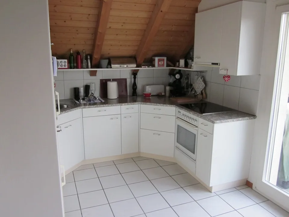 Incantevole appartamento di 3.5 locali con balcone a Obergerlafingen
