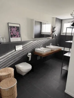 4.5-Zimmer-Wohnung | 110 m² | 60 m² Sonnenterrasse | 2 Bäder | nur 5 Parteien