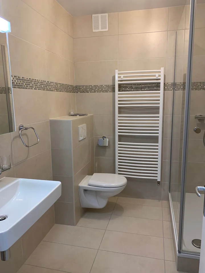 EXKLUSIV - Prächtige, helle 5.5-Zimmer-Wohnung – Foto 11 von 12
