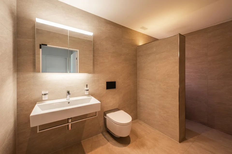 Appartamento in attico moderno con vista imprenabile sul lago di Bienne – foto 6 di 27