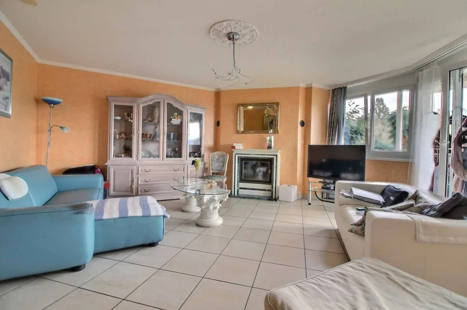 Geräumige 3,5-Zimmer-Wohnung von 98m2 mit großer Terrasse