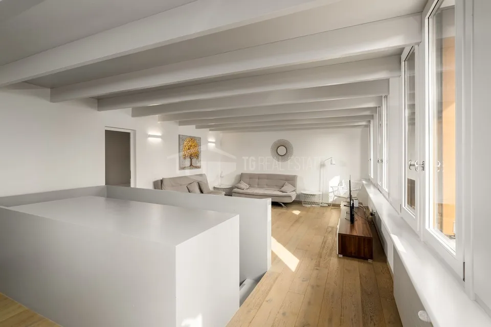 4,5-ZIMMER-DUPLEX VOLL MÖBLIERT