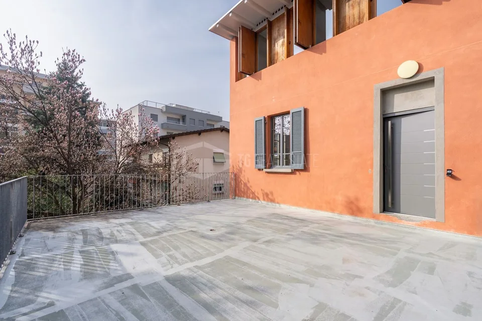 4,5-ZIMMER-DUPLEX VOLL MÖBLIERT