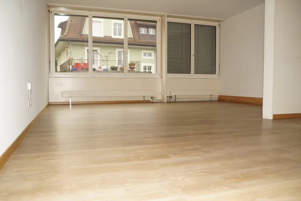 Tz vermieten 2.5 Zimmerwohnung an der Zuchwilerstrasse 6 in Solothurn