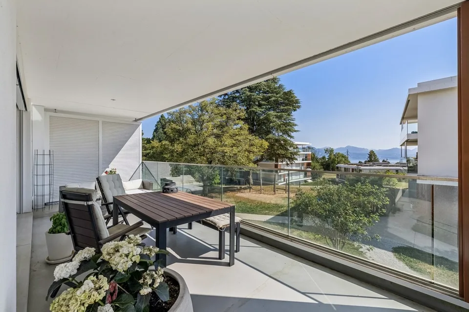 Meraviglioso appartamento minergie con grande terrazza di 42 m² con vista lago