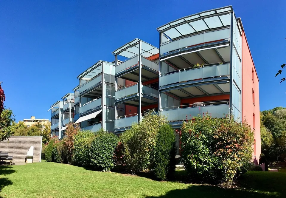 Moderne 1-ZW à 25 m² zuoberst im 3. OG mit Balkon