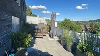 4.5-Zimmer-Wohnung | 110 m² | 60 m² Sonnenterrasse | 2 Bäder | nur 5 Parteien