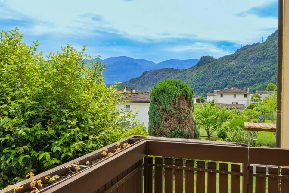 4.5 Zi.-Wohnung mit Terrasse und Garten