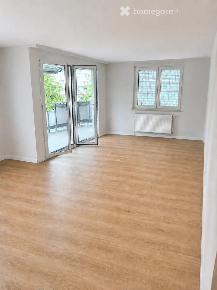 NEU RENOVIERTE 3.5-Zimmer-Wohnung in ruhigem grünen Quartier