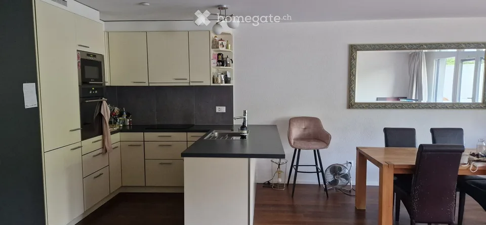 Charmant duplex de 3.5 pièces à Belmont-sur-Lausanne avec vue panoramique