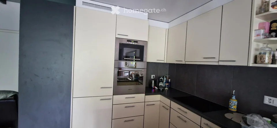 Affascinante duplex di 3,5 locali a Belmont-sur-Lausanne con vista panoramica