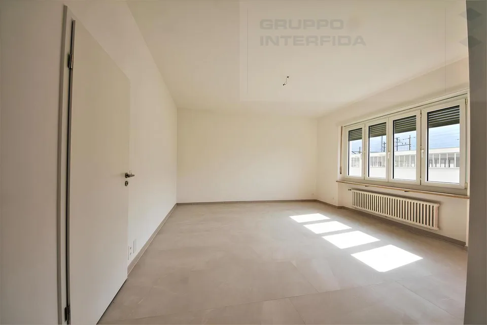 CHIASSO - APPARTAMENTO 4.5 LOCALI RISTRUTTURATO