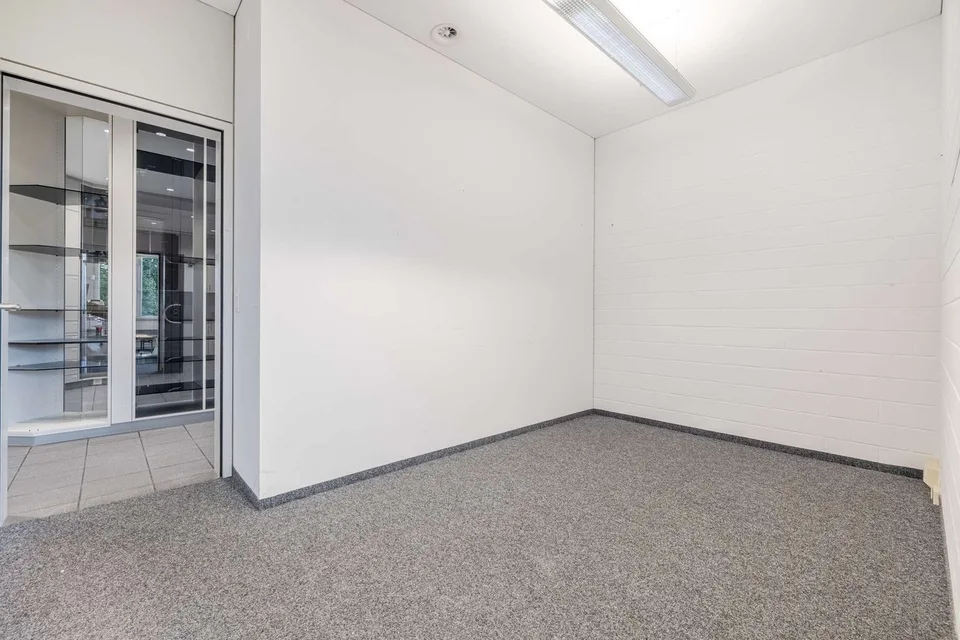 Superficie partielle pour votre entreprise, 25 m² de bureau à Winkeln