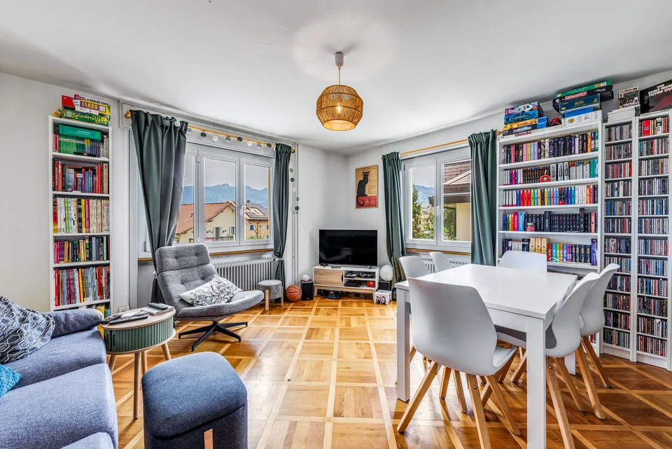 Appartement de 4.5 pièces au rez en PPE