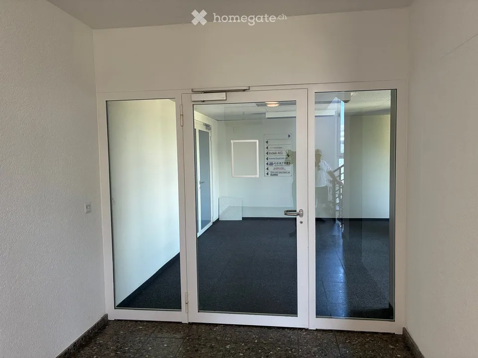 Attraktive Büro- und Gewerbefläche in Wohlen (AG) – Zentralstrasse 52