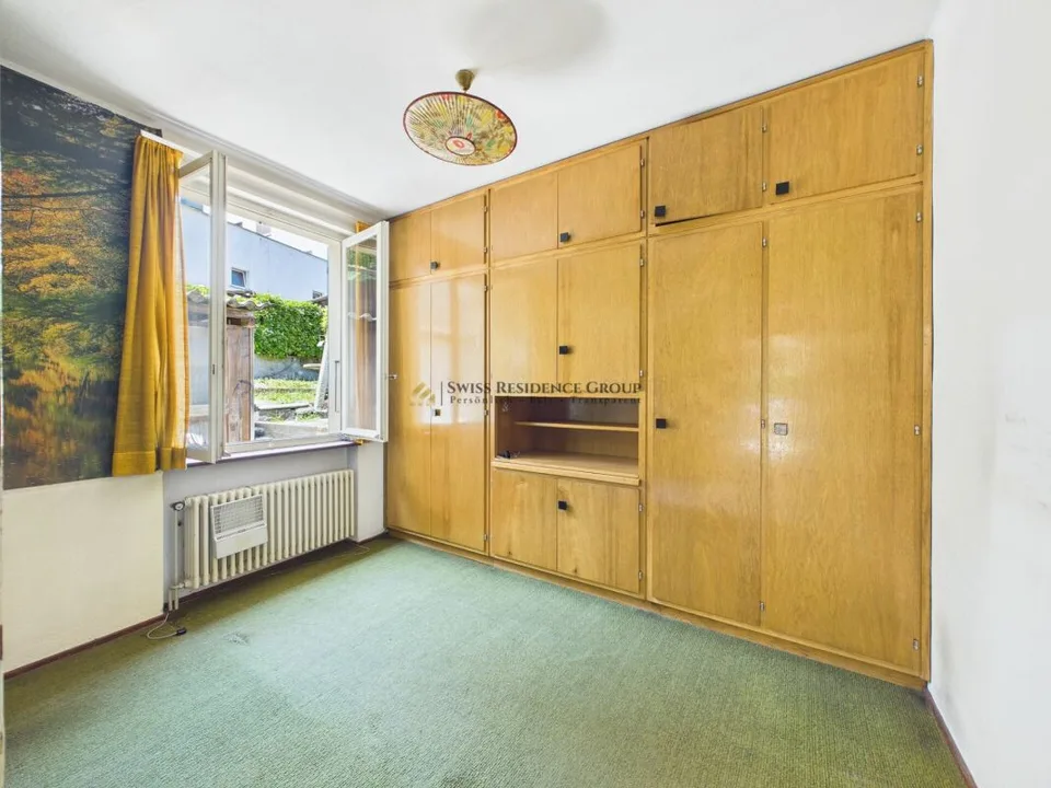 Einfamilienhaus mit 7 Zimmern, Büro, großem Garten und erheblichem Potenzial für Erweiterung – Foto 8 von 22