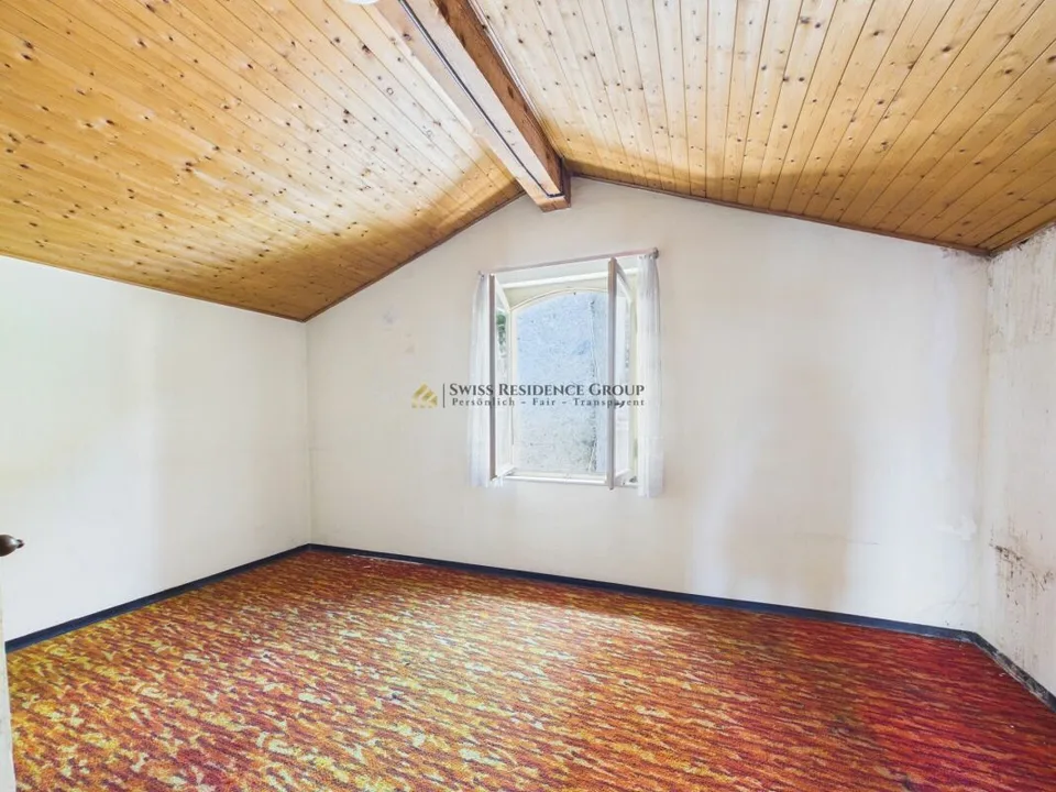Einfamilienhaus mit 7 Zimmern, Büro, großem Garten und erheblichem Potenzial für Erweiterung – Foto 14 von 22