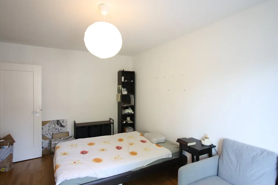 Charmante 3.5-Zimmerwohnung mit Balkon in Ostermundigen – Ab September verfügbar.