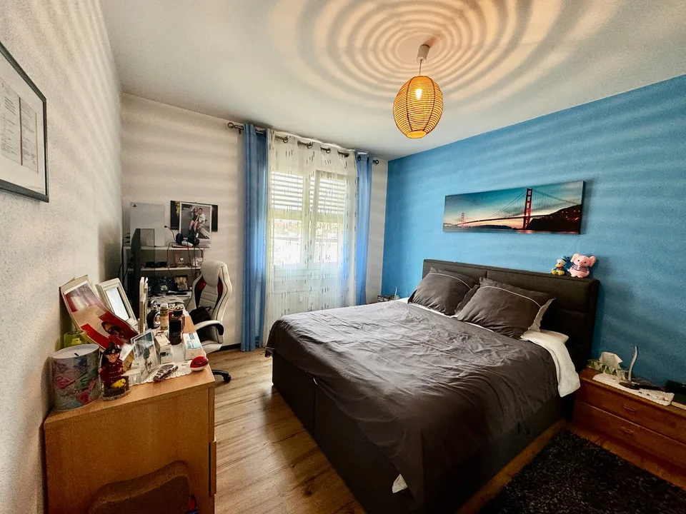 Renovated 5.5-room apartment in Bodio