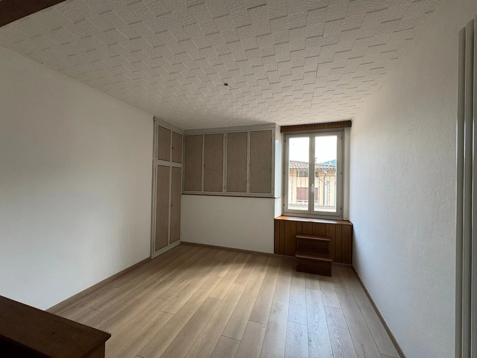 4.5-room apartment with lake view in Ponte Tresa