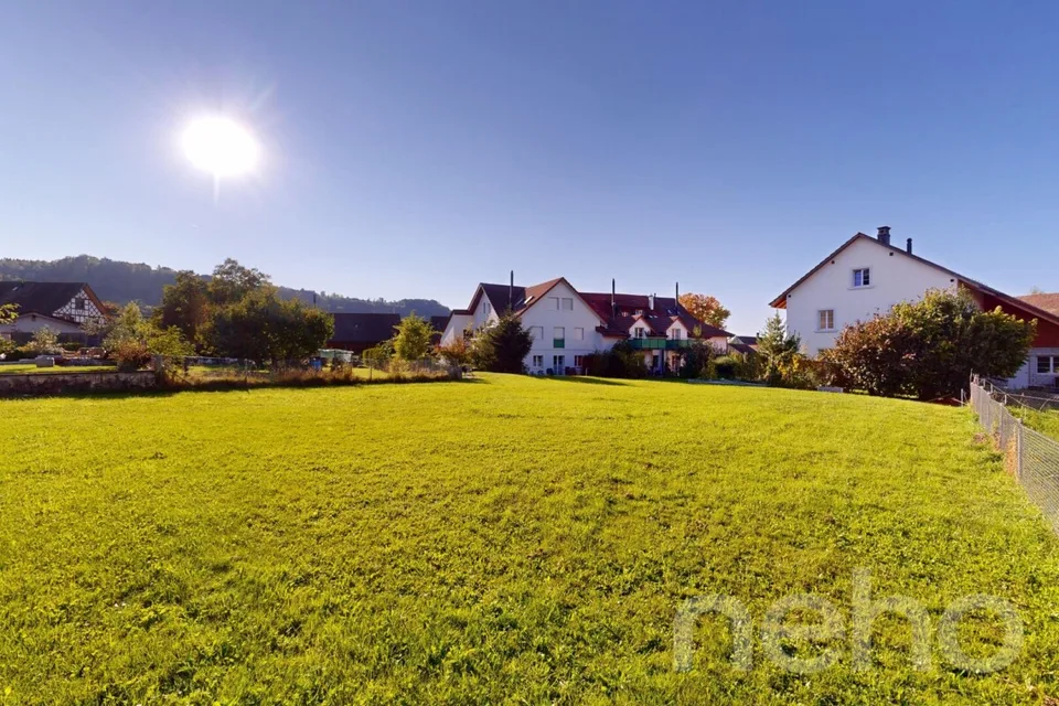 Sunny building plot in a quiet location in Buch am Irchel – photo 9 of 12