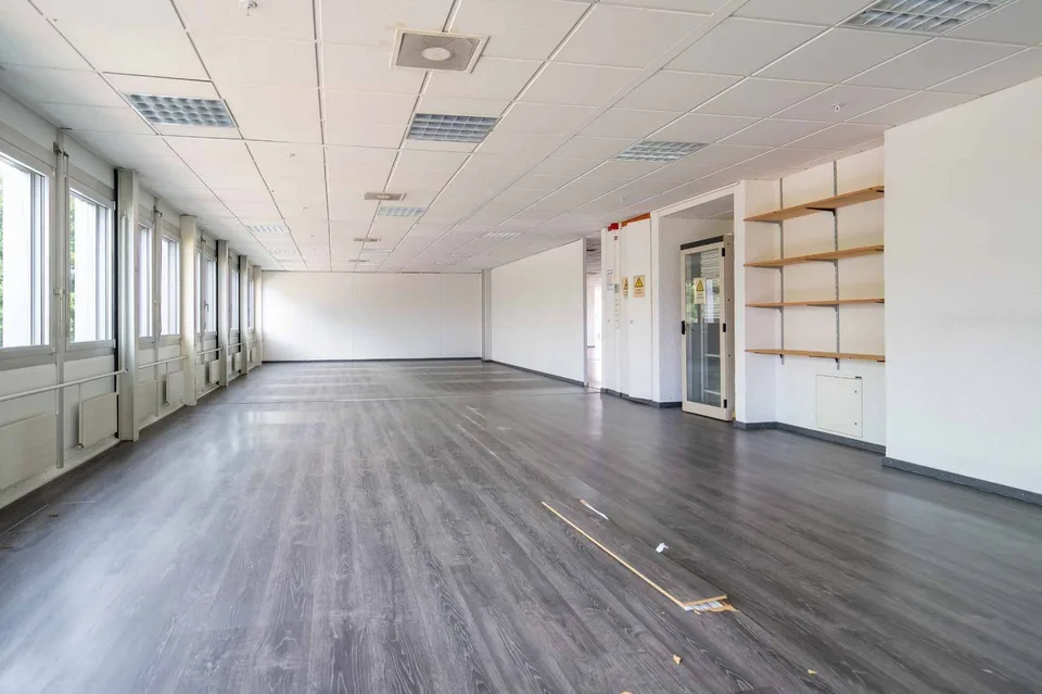 Privatize your level with this 360 surface that offers an ideal positioning