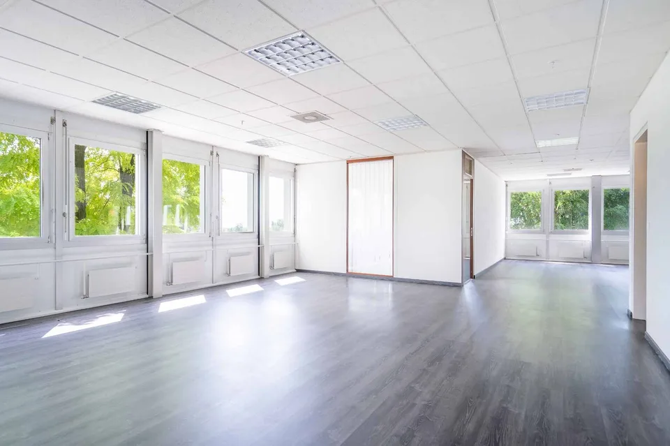 Privatize your level with this 360 surface that offers an ideal positioning