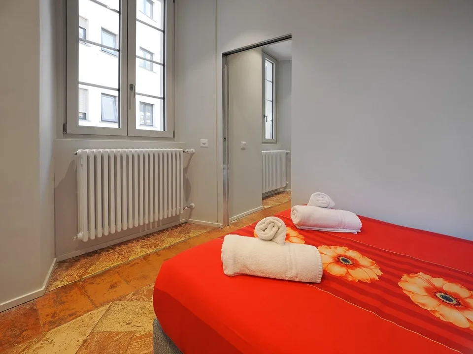 Appartamento arredato con balcone a Muralto – disponibile su richiesta – foto 8 di 9