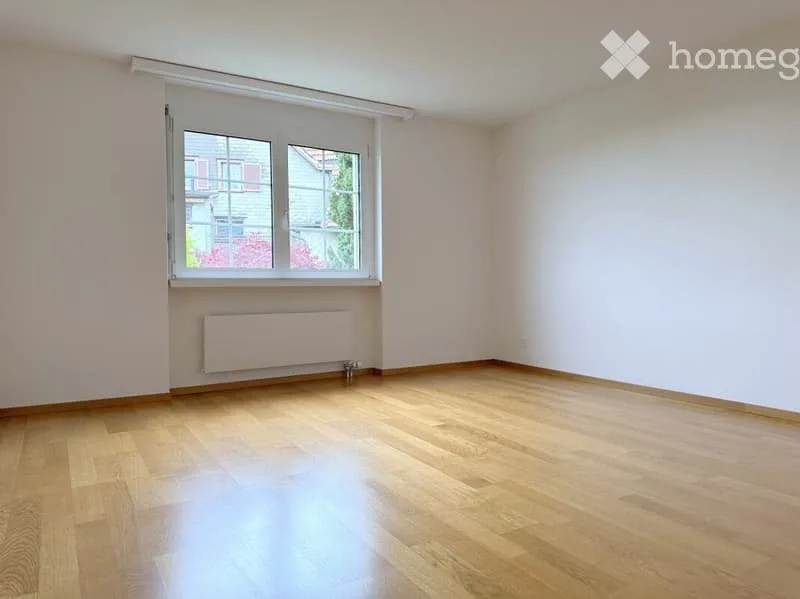 Grand appartement dans un environnement verdoyant avec vue sur le lac