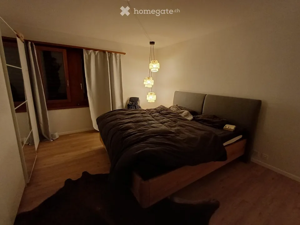Large 4.5 room garden apartment with 1 underground parking space