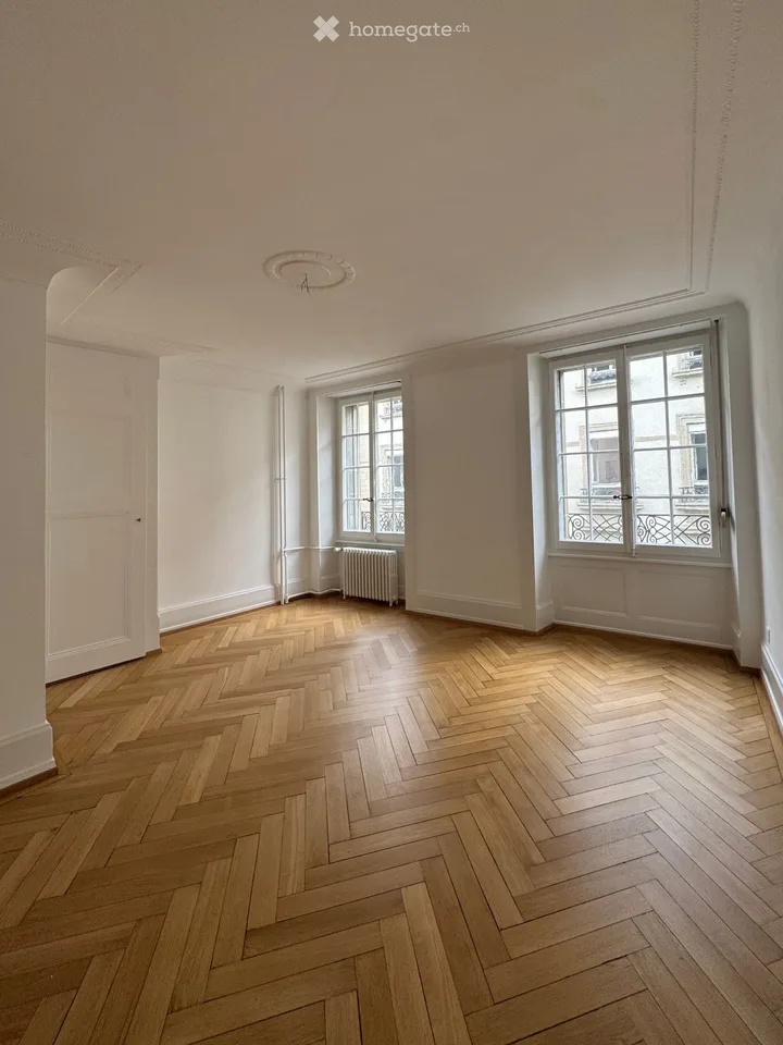 Appartement lumineux de 3,5 pièces au 3ème ét, centre ville.