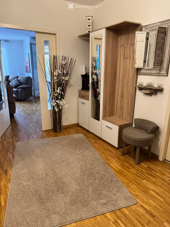 Zimmer mit Bad zu vermieten