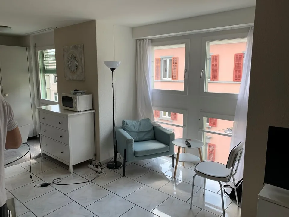Möblierte Wohnung mitten in Zürich