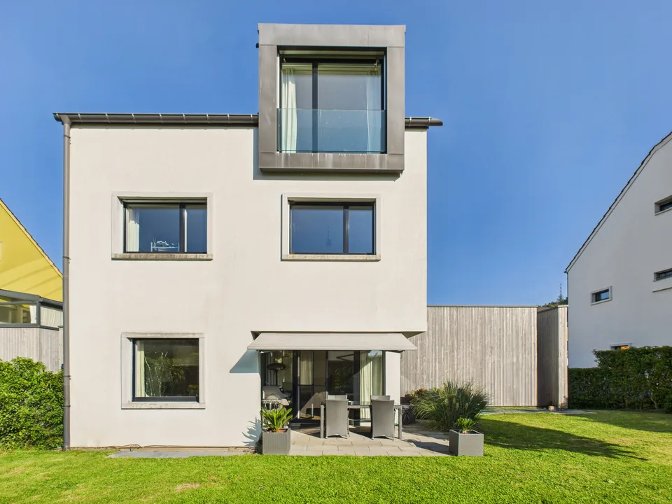 Ihr Zuhause mit Privatsphäre, Natur und Raum für die ganze Familie