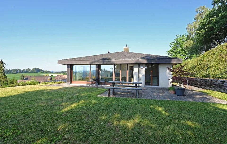 Ein Zuhause mit Weitblick, Privatsphäre und Entwicklungspotenzial