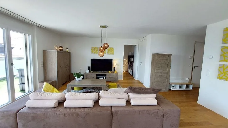 YENS - Prächtige Wohnung mit Seeblick