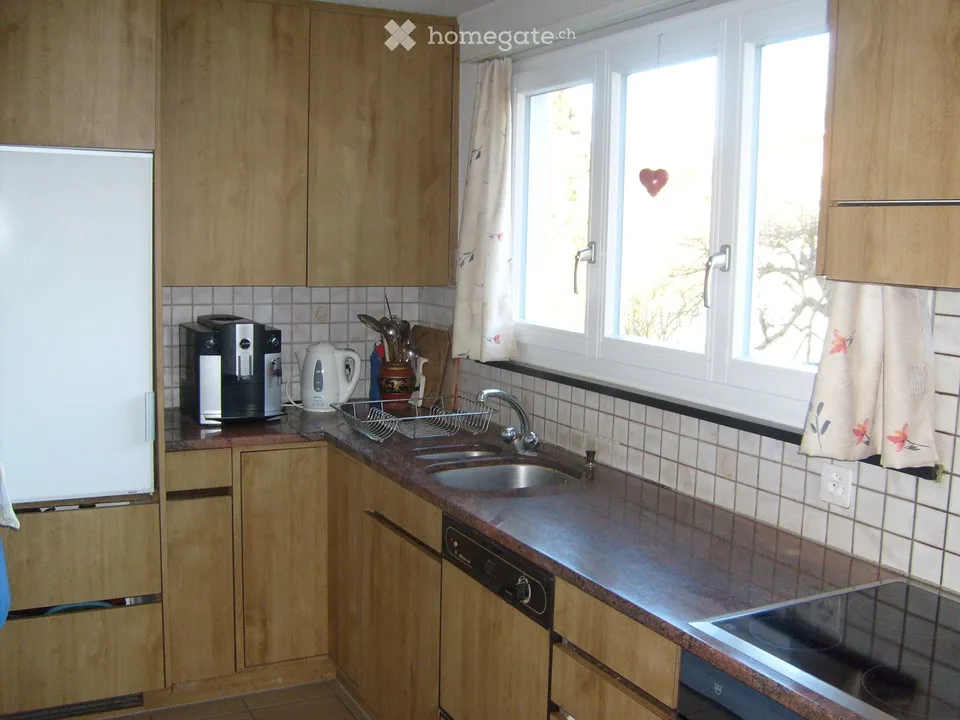 Charmantes freistehendes Einfamilienhaus mit grossem Garten in Fehraltorf