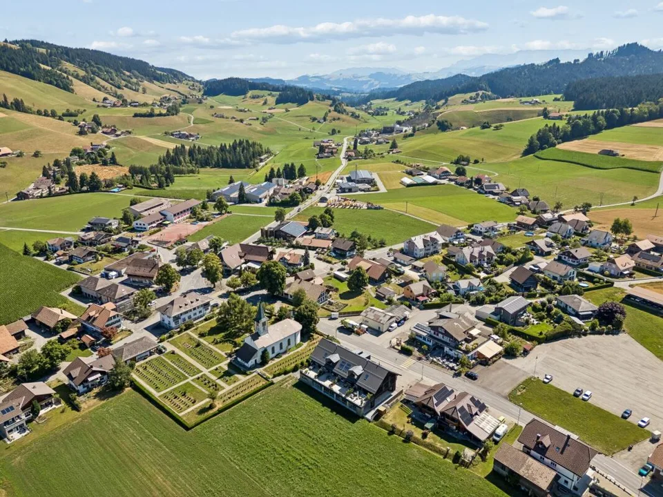 Wo modernes Gewerbe auf ländliche Qualität trifft – Foto 13 von 13