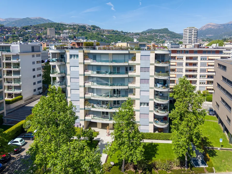 MÖBLIERTE WOHNUNG IN CASSARATE