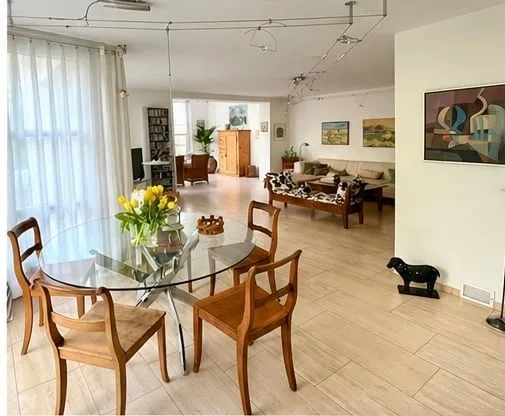 Idyllic home in the city of Zurich