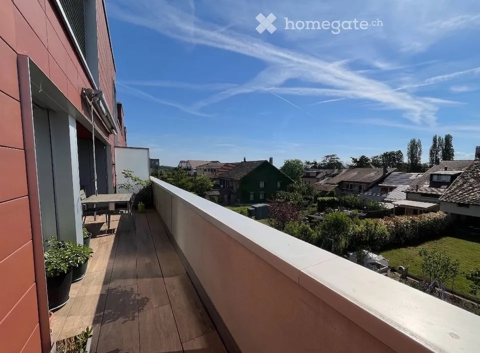 Vier-Zimmer-Wohnung mit 107 m² und Südbalkon