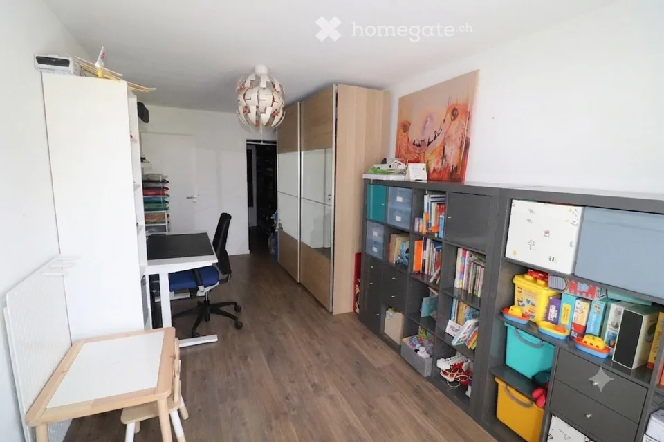 Vier-Zimmer-Wohnung mit 107 m² und Südbalkon
