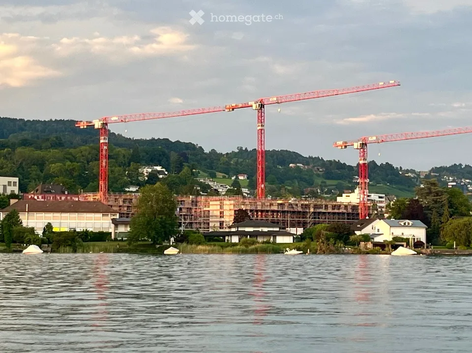Letzte moderne Gewerbe- und Verkaufsmietflächen im Neubau Beugenhof an Toplage in Meilen