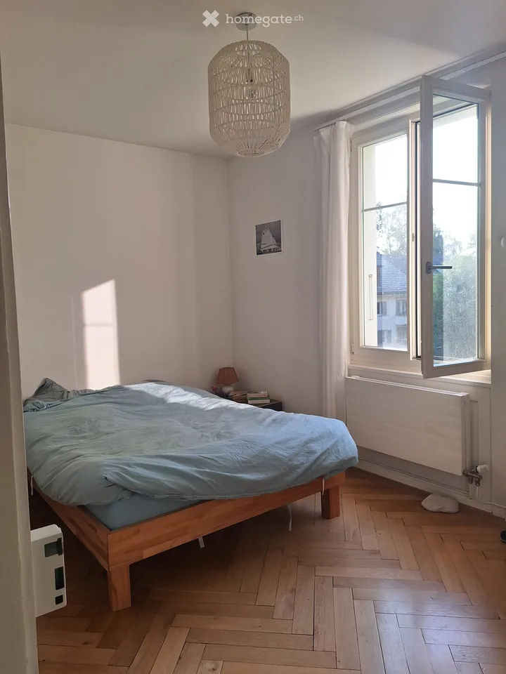 Charmante 3.5-Zimmer-Altbauwohnung mit Balkon in Bern – Landoltstrasse
