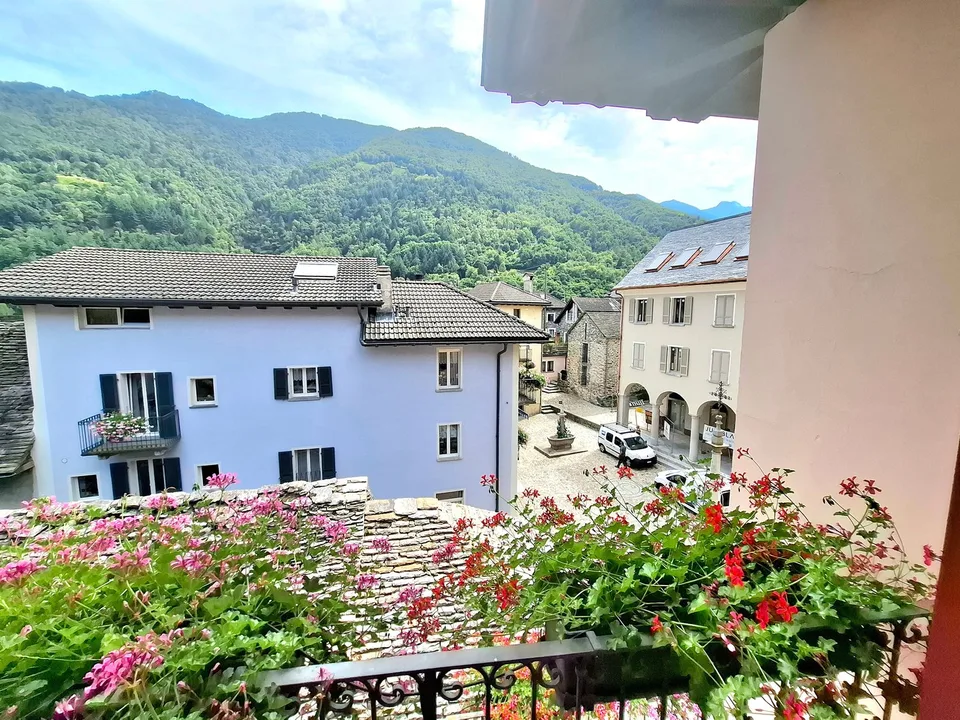Historisches Mehrfamilienhaus im Herzen des Kantons Tessin!
