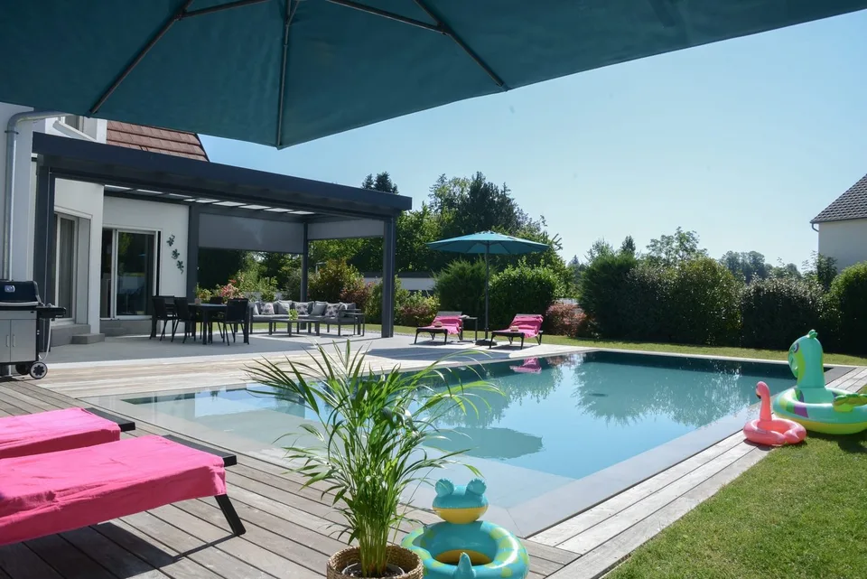 Familienhaus mit Pool in Buschwiller – 7 Zimmer, 164 m²