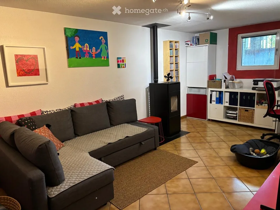 STABIO - Casa luminosa e ristrutturata, in zona tranquilla