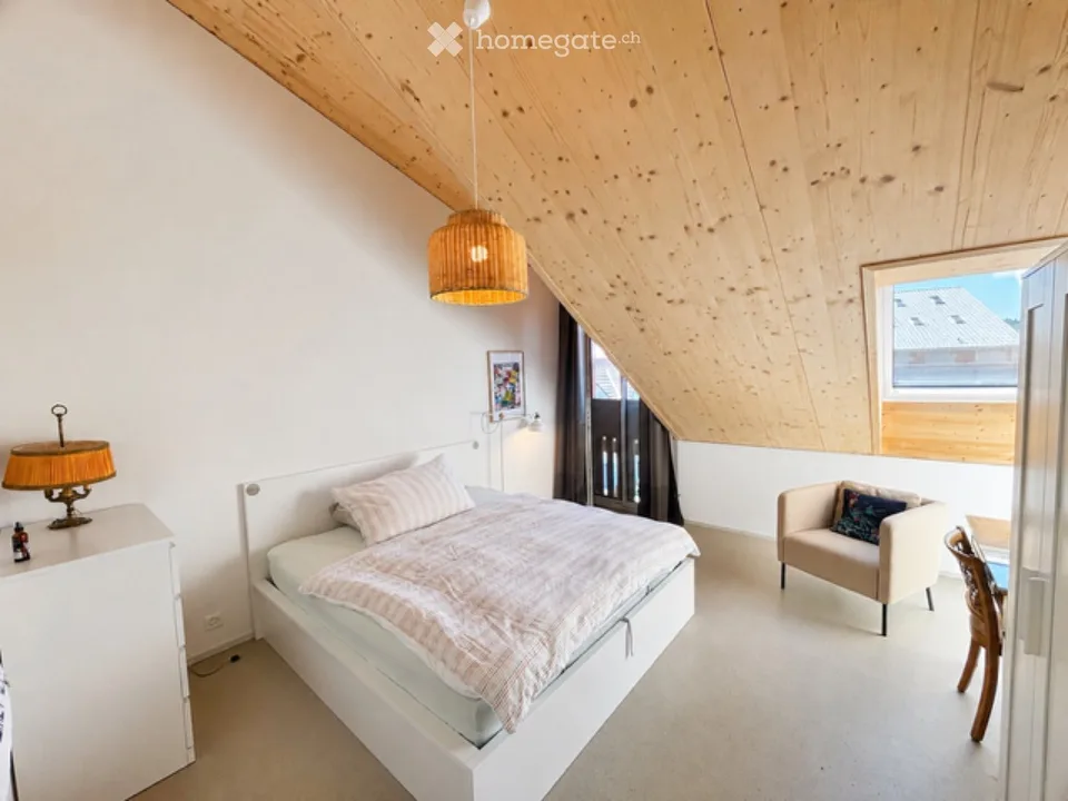 Modern 4.5-room attic apartment with a far-reaching view